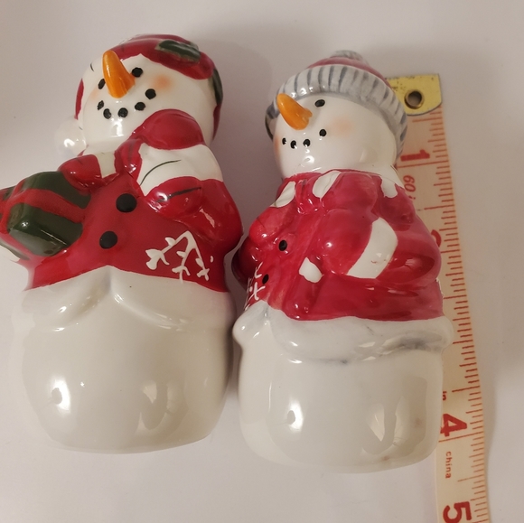 Snow man salt and pepper shakers - Picture 4 of 4